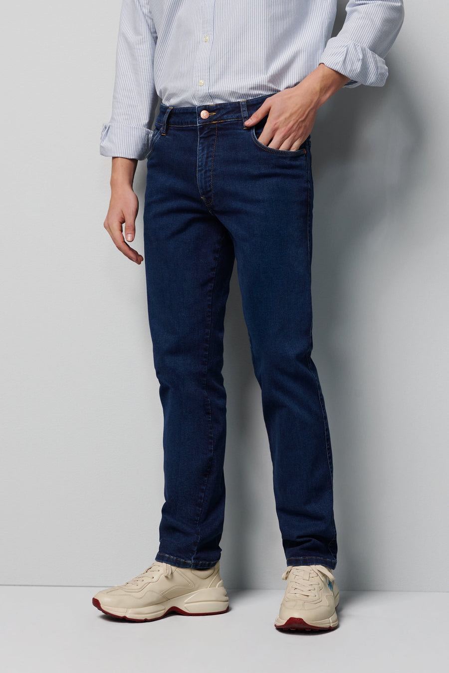 REGULAR 9-6256 PERFORMANCE DENIM