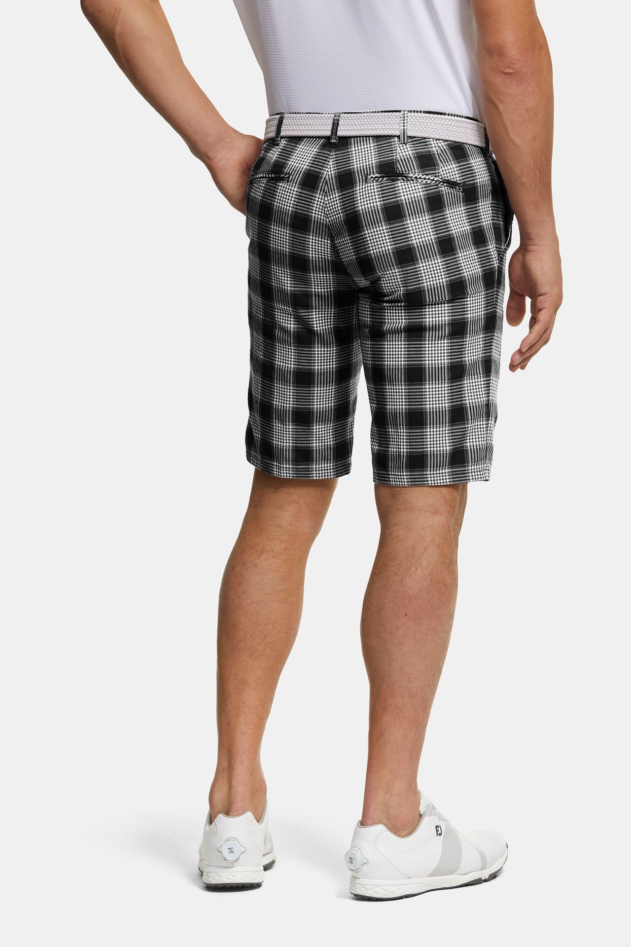 B-St. Andrews 1-8072 PRINCE OF WALES • GOLF SHORTS