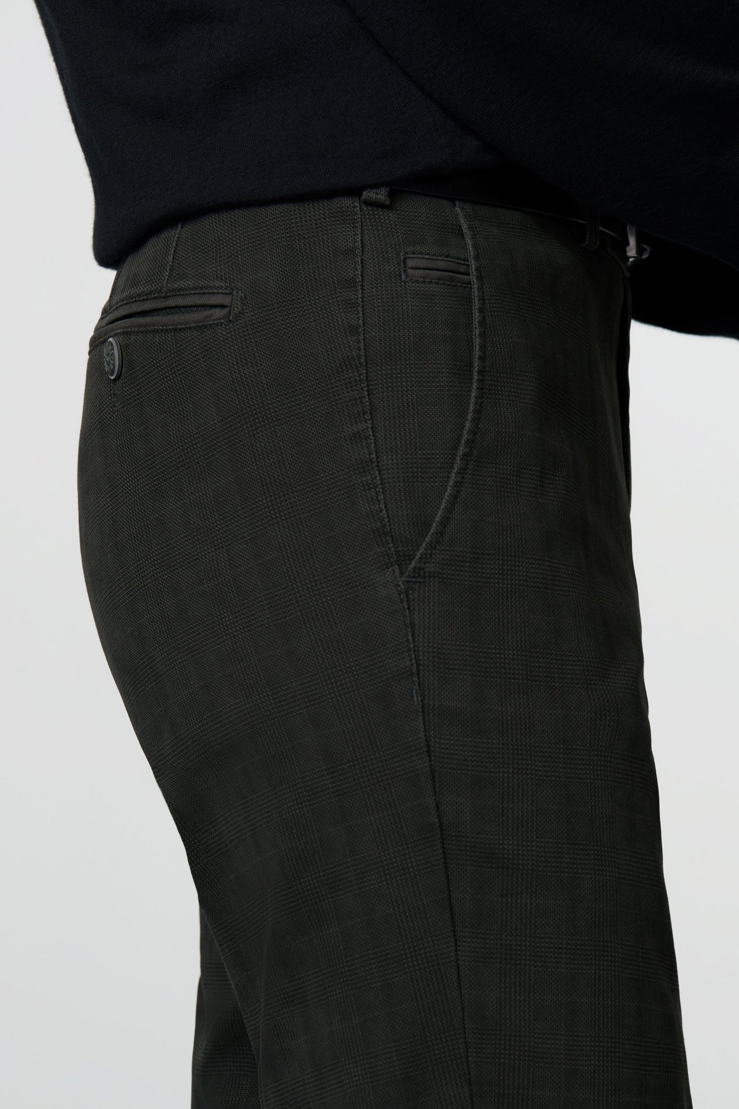 Bonn 2-5621 SUBTLE CHECK