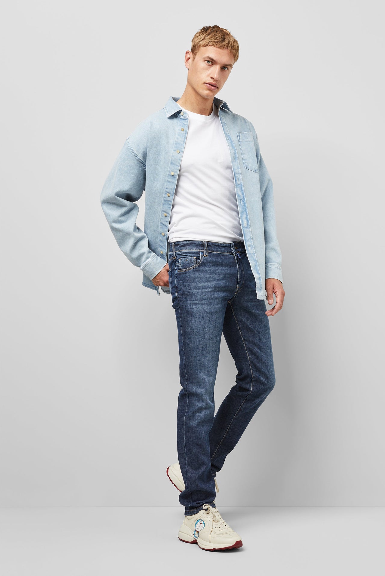 SLIM 9-6242 AUTHENTIC DENIM