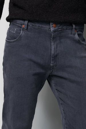 REGULAR 9-6256 PERFORMANCE DENIM