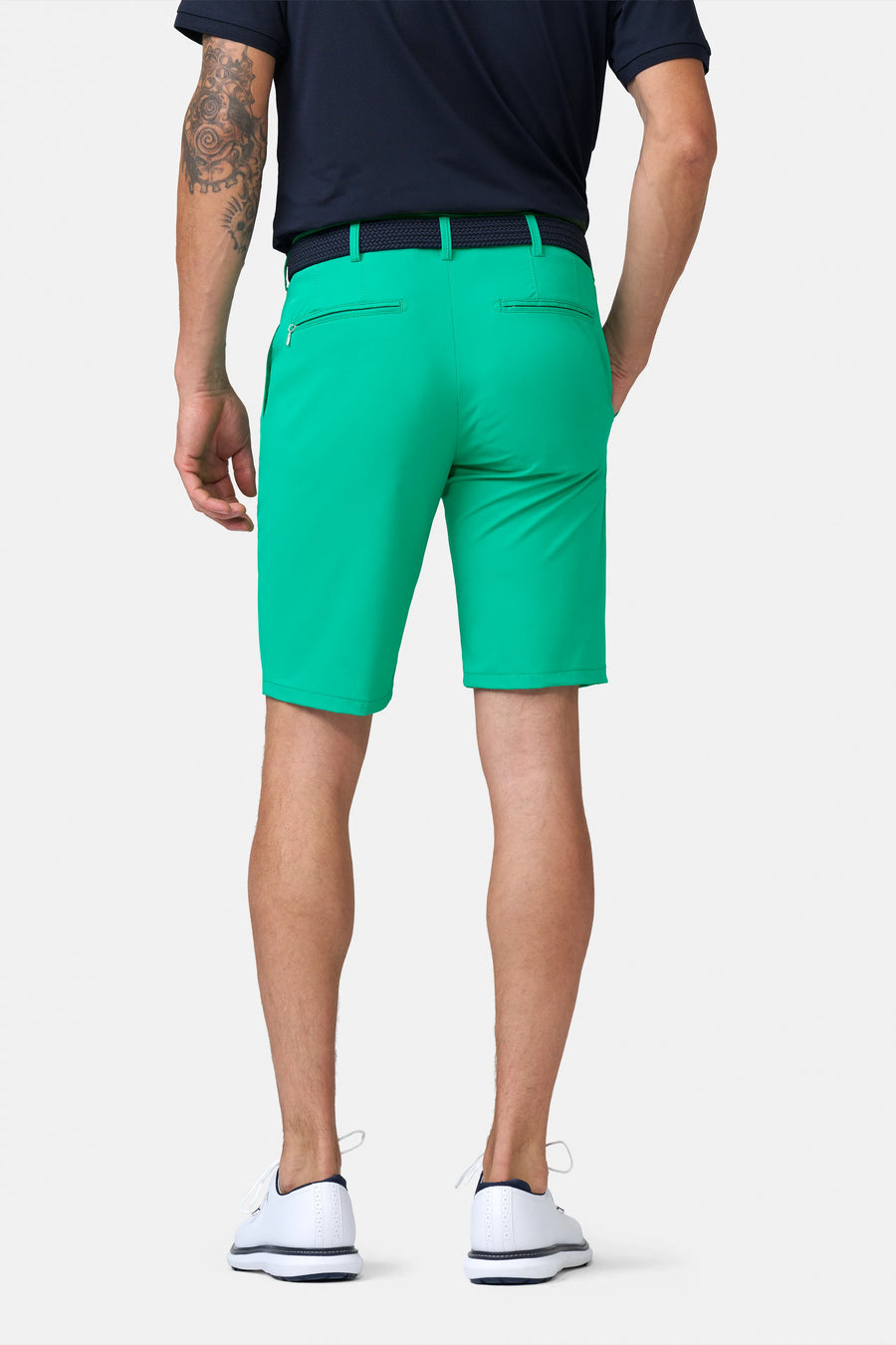 B-St. Andrews 1-8070 GOLF • SHORT