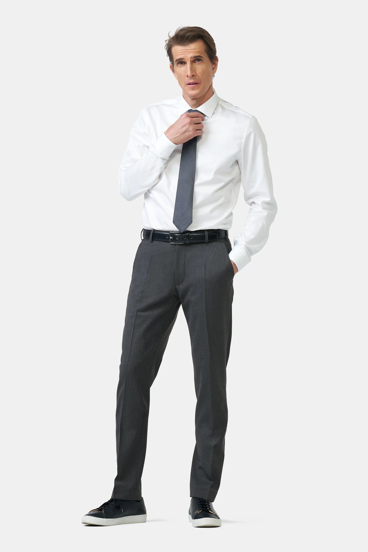 Roma 9-303 CHINOS MADE FROM VIRGIN WOOL TWILL